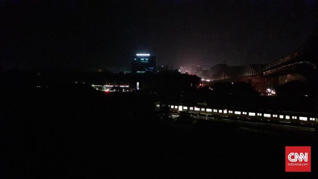 Listrik Mati Kembali, Menteri Rini Minta Maaf Lagi