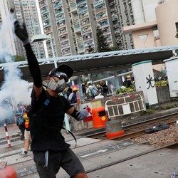 Aksi Demo, Pariwisata Hong Kong Rugi Bandar