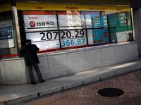 Mengekor Wall Street, Bursa Tokyo Dibuka Turun