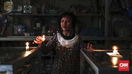 FOTO : Hidup Tanpa Aliran Listrik di Jakarta