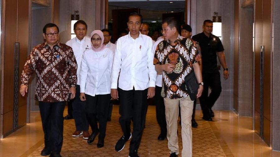 Presiden Joko Widodo (Jokowi) menegaskan tak akan ragu menggelontorkan anggaran dalam jumlah besar