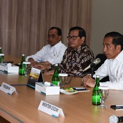 Ini Percakapan & 'Teguran' Lengkap Jokowi ke Direksi PLN