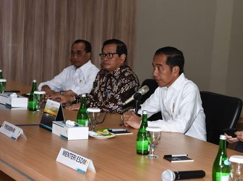 Ini Percakapan & 'Teguran' Lengkap Jokowi ke Direksi PLN