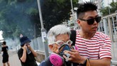 Berawal dari penolakan rancangan undang-undang ekstradisi, demonstrasi tersebut berkembang dengan tuntutan untuk membebaskan diri dari China. (REUTERS/Tyrone Siu)