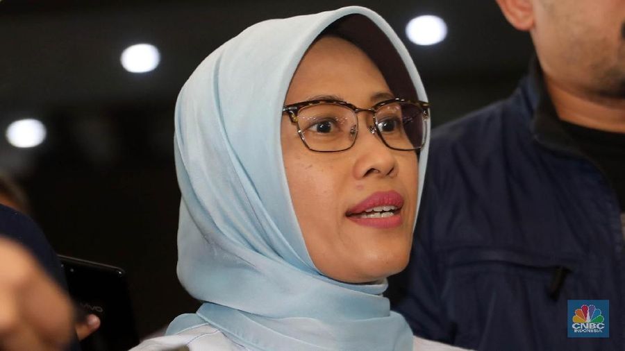 PLN bakal menyeleksi lebih ketat pelanggan yang layak menerima subsidi listrik 