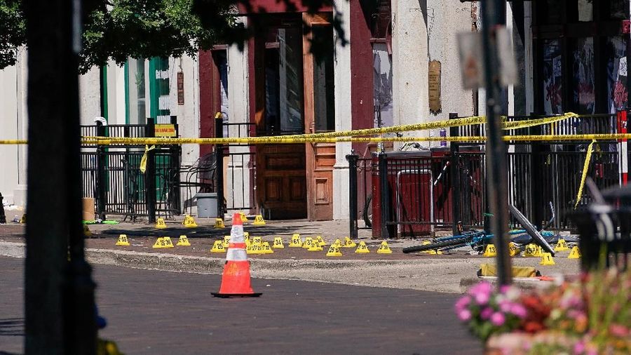 Penembakan ini diinvestigasi sebagai pembunuhan. Namun terdapat indikasi penembakan ini merupakan bentuk kejahatan kebencian (hate crime)