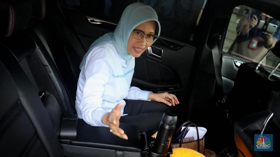 Komisi VII DPR RI memanggil jajaran direksi PT PLN (Persero) untuk menjelaskan soal pemadaman listrik massal yang terjadi pada Minggu (4/8/2019).