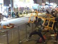 VIDEO: Hong Kong Makin Kacau, Pedemo dan Preman Bentrok