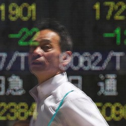 Abaikan Kekacauan Brexit, Bursa Tokyo Naik Tipis