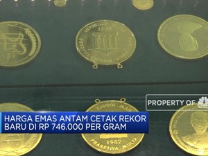 Harga Emas Rekor, Saham Antam Melesat