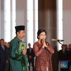 Ucapkan Sumpah, Destry Resmi Jadi Deputi Gubernur Senior BI