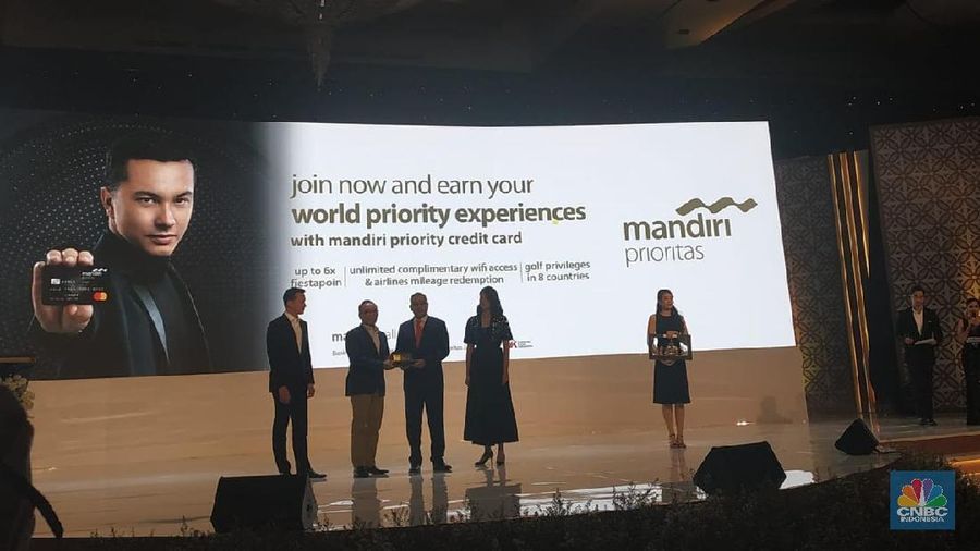 PT Bank Mandiri Tbk (BMRI) meluncurkan kartu kredit prioritas terbaru dengan fasilitas yang lengkap untuk nasabah high net worth individuals (HNWI).
