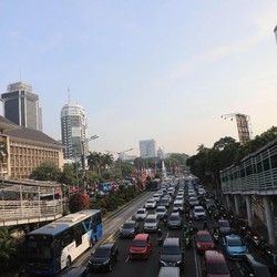 Ekonomi Tumbuh 5,03% - Dolar Mulai Melemah: Semoga Bisa Jadi Obat IHSG