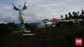 Monumen Yesus Memberkati telah menjadi ikon kota Manado sejak tahun 2007.