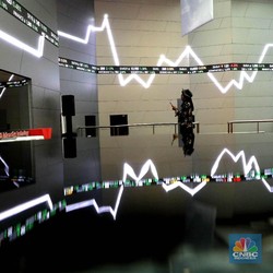 Dihajar Dalam & Luar Negeri! IHSG Babak Belur Pekan Ini