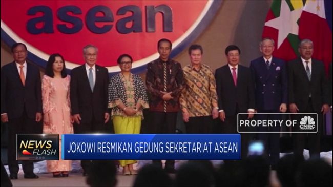 Jokowi Resmikan Gedung Sekretariat Asean Jokowi Resmikan Gedung Sekretariat Asean