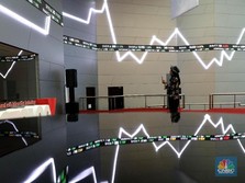 Neraca Dagang RI Mengkhawatirkan, IHSG Drop 1% Lebih