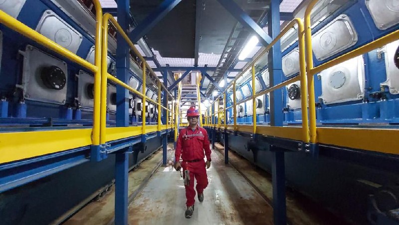 PLTD ini merupakan pembangkit cadangan untuk memenuhi kebutuhan listrik Moda Raya Terpadu (MRT).