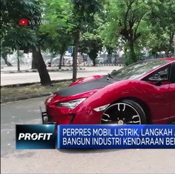 Resmi! Jokowi Teken Perpres Mobil Listrik