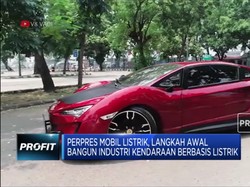 Resmi! Jokowi Teken Perpres Mobil Listrik