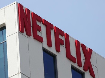 Dear Netflix Cs, Pajak Transaksi Elektronik Berlaku!