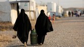 Karena kehidupan ekonomi yang tidak menentu di Mosul menyebabkan penduduk setempat yang sudah pulang memilih kembali ke kamp pengungsian (REUTERS/Abdullah Rashid)