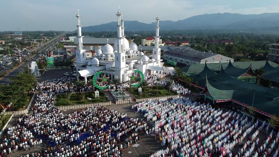 Hari Raya Idul Adha 2019 diperingati setiap tanggal 10 Dzulhijjah atau 11 Agustus 2019.