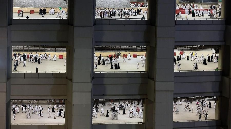 Hari Raya Idul Adha 2019 diperingati setiap tanggal 10 Dzulhijjah atau 11 Agustus 2019.