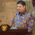 3 Tahun Jadi Menperin, Airlangga Kritik Industri Lewat Buku