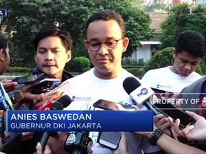 Ini Beda Anggaran Sampah Jakarta dan Surabaya