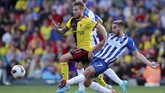 Neal Maupay (22 tahun) turut menempatkan namanya di papan skor saat Brighton & Hove Albion di luar dugaan menang telak 3-0 di markas Watford. Maupay mencetak satu gol meski berstatus pemain pengganti. (Reuters/Andrew Couldridge)