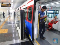 Mulai 1 Desember Naik LRT Jakarta Tak Gratis, Bayar Rp 5.000!