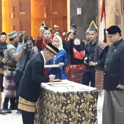 Di Masa Transisi Jokowi, Airlangga Rombak Pejabat, Kok Bisa?