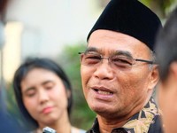 Mendikbud Sebut Kakak Ipar Jokowi Kena Rotasi Guru di Solo