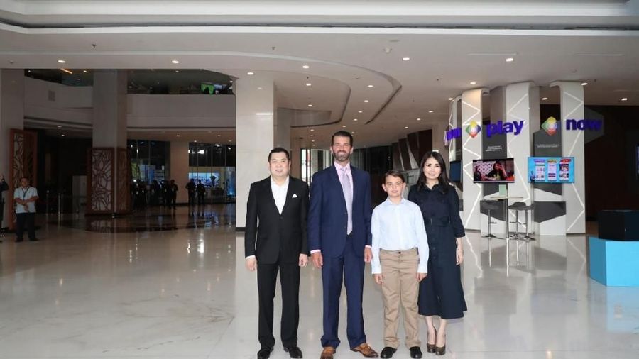 Kedatangan Trump Jr dalam rangka pra peluncuran kerja sama The Trump Organization dan MNC Land di dua proyek yang berada di Lido, Jawa Barat, dan Bali.