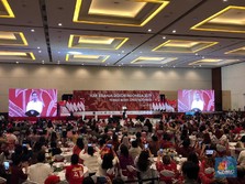 Sindir Emak-Emak Sosialita, Jokowi: Jangan Suka Barang Impor
