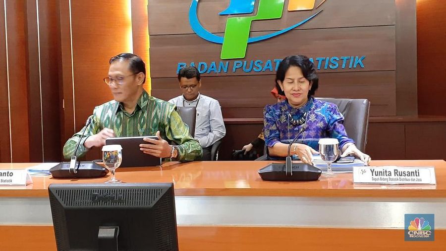 Trade Balance Effect Masih Terasa