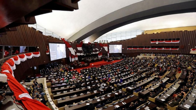 Sidang Tahunan MPR RI diadakan pada Hari Jumat, 16 Agustus 2019 menjelang Hari Kemerdekaan RI