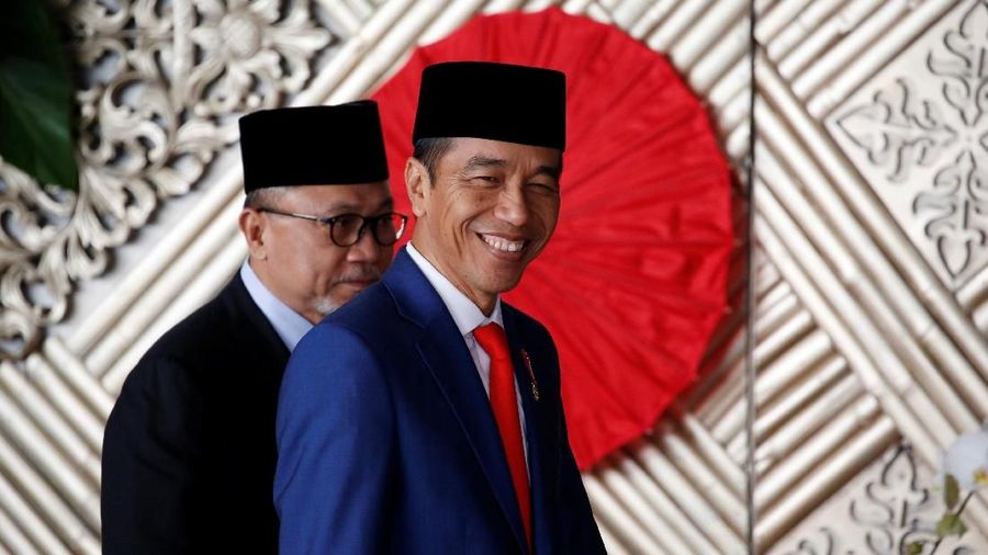 Presiden Joko Widodo (Jokowi) menilai ukuran kinerja para pembuat peraturan perundang-undangan, termasuk pemerintah, harus diubah.