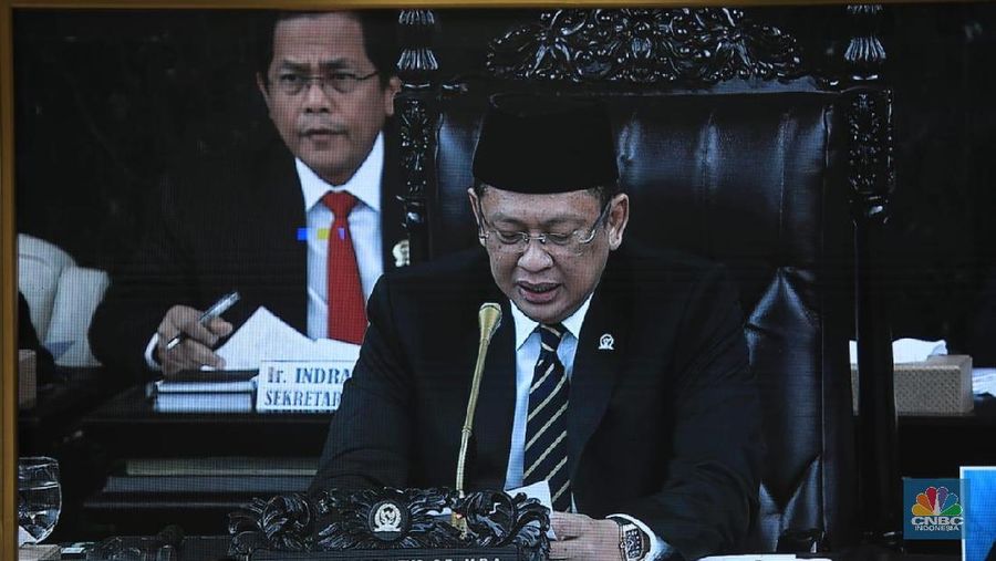 DPR RI telah menerima surat dari Presiden Joko Widodo (Jokowi) perihal penyampaian hasil kajian dan permohonan dukungan pemindahan ibu kota.