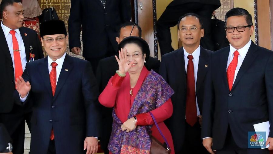 Megawati Soekarnoputri dinobatkan sebagai Tokoh Pelopor Penguatan Modernisasi Meteorologi, Klimatologi, dan Geofisika (MKG)