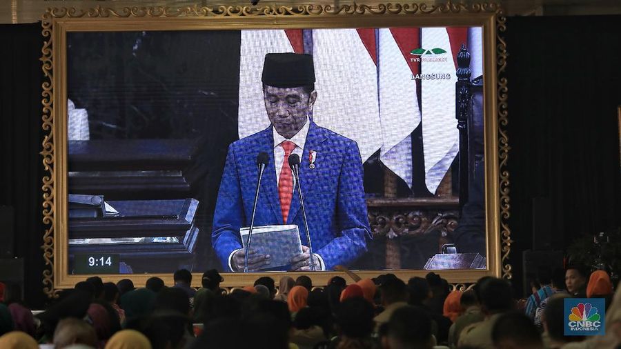 Jokowi memberikan perhatian pada kedaulatan data dalam pidato kenegaraan di Gedung DPR. Jokowi menyatakan regulasi mengenai data harus segera disiapkan.