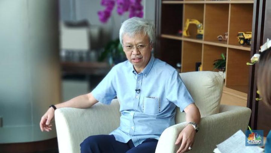 PT United Tractors Tbk (UNTR) salah satunya, yang punya bisnis utama yang kaitan sangat erat dengan industri batu bara.
