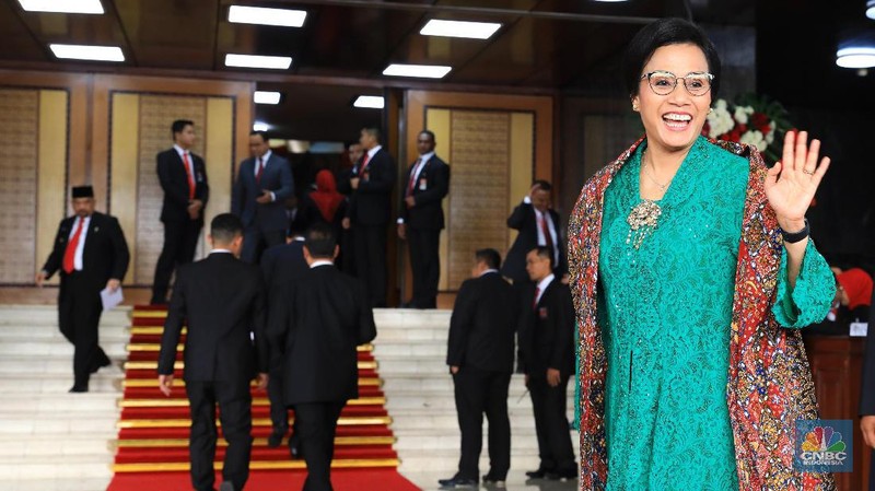 Sejumlah menteri kabinet Presiden Joko Widodo (Jokowi) menghadiri sidang.
