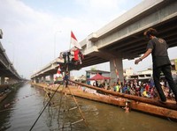 Melihat Lomba-Lomba Unik yang Hanya Ada Saat 17 Agustus
