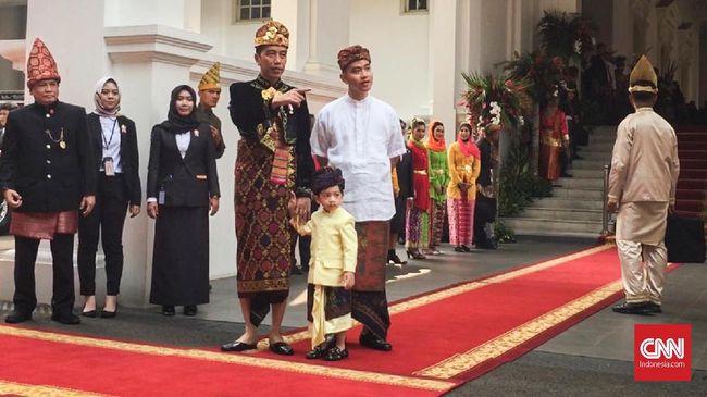 Upacara Hut Ri Jokowi Dan Pejabat Negara Kenakan Baju Adat