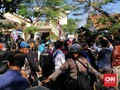 Gas Air Mata Pecah di Asrama Papua, Polisi Angkut Mahasiswa