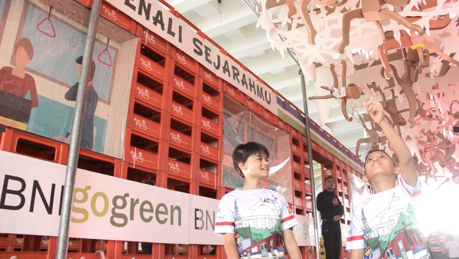 Seiring dengan berjalannya waktu, semangat generasi muda untuk mengenang dan turut merasakan pengorbanan para pahlawan.