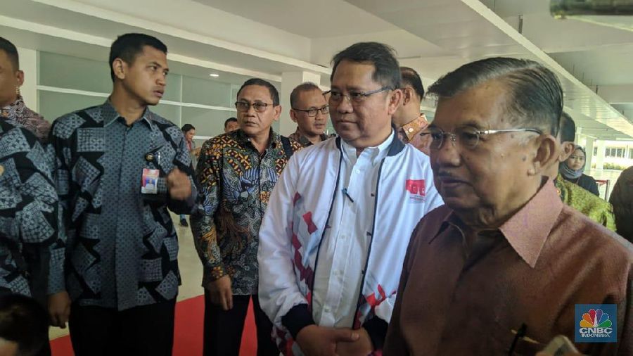 Rencana kenaikan iuran BPJS Kesehatan menjadi kontroversi di kalangan masyarakat saat ini.