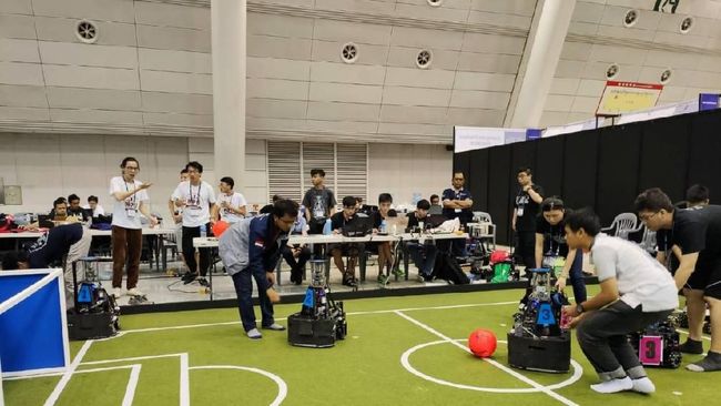 Tim ITS Rebut 14 Penghargaan dari Kejuaraan Dunia Robot FIRA